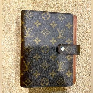 Authentic Louis Vuitton Organizer
